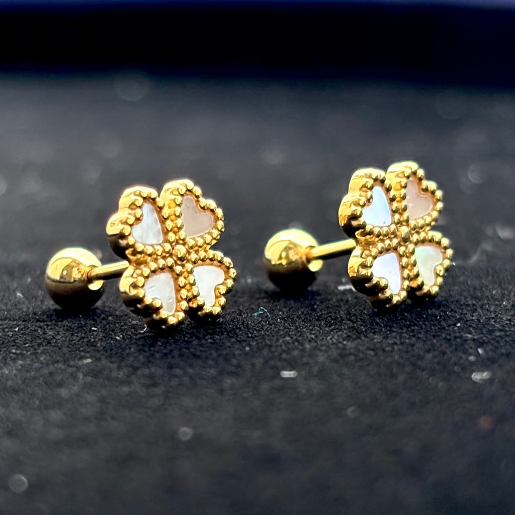 Zyler-Infini Petal-Heart Stud