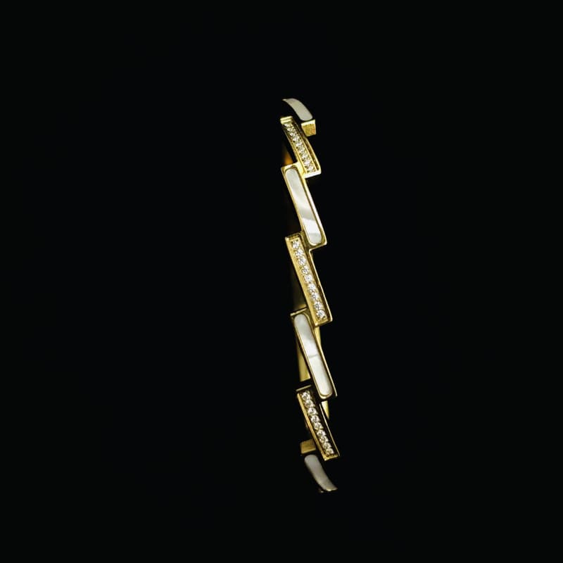 Zyler-Infini PrismStaircase