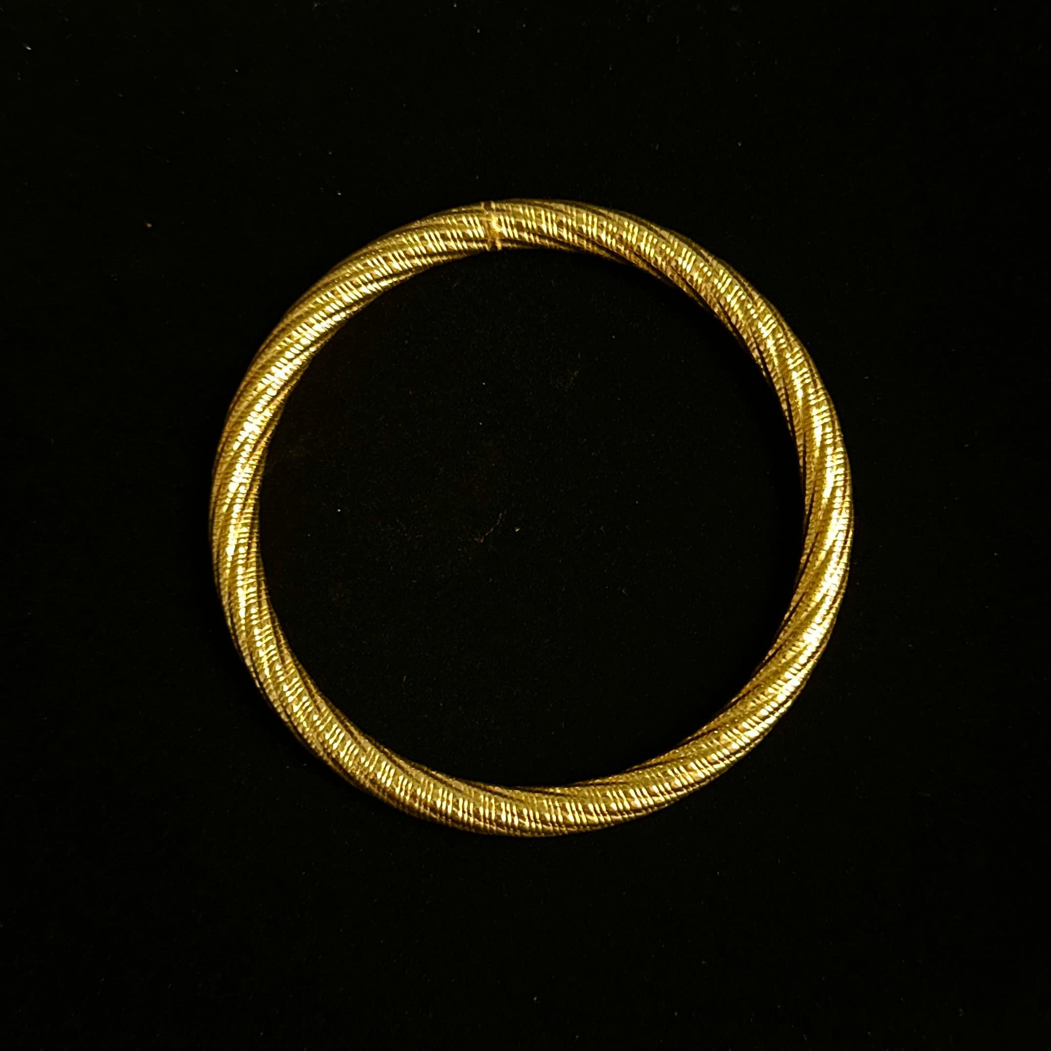 The Gilded Vine Bangle - Image 2